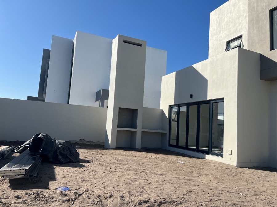 4 Bedroom Property for Sale in Sandown Western Cape
